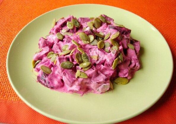 Erremolatxa entsalada Pumpkin Seedcom-ekin prostatitisatik salbatzen da